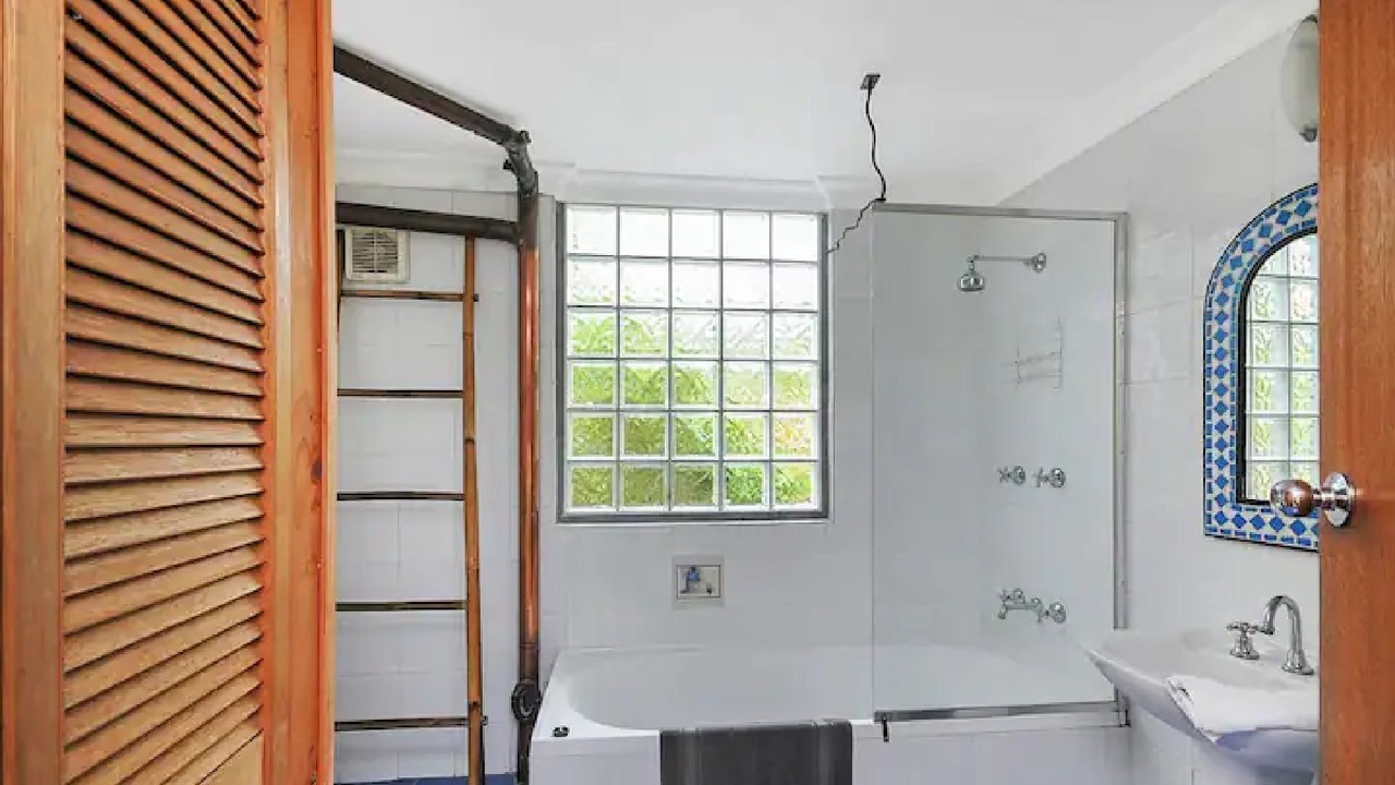Photo of Bathroom in Leura