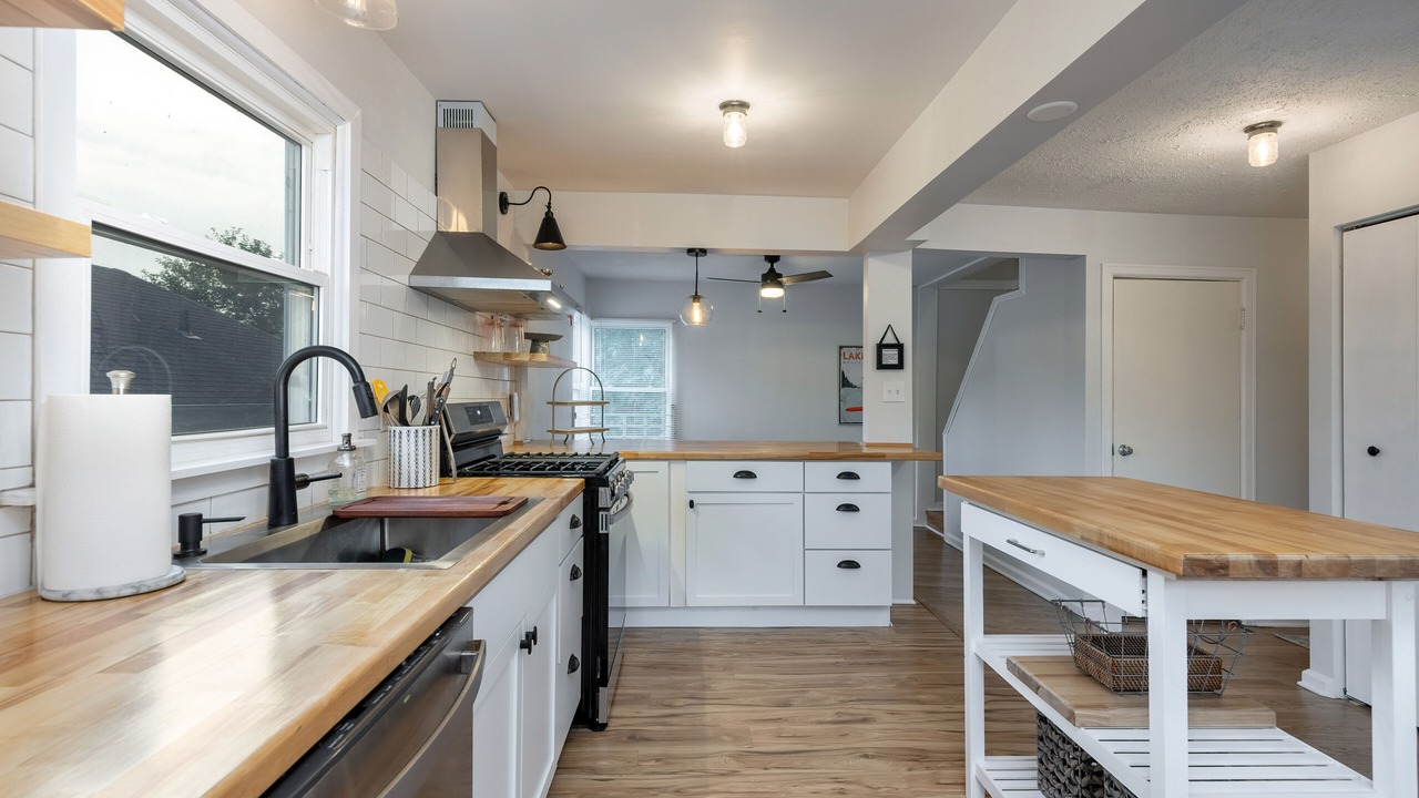 Photo of Kitchen in Miller Beach
