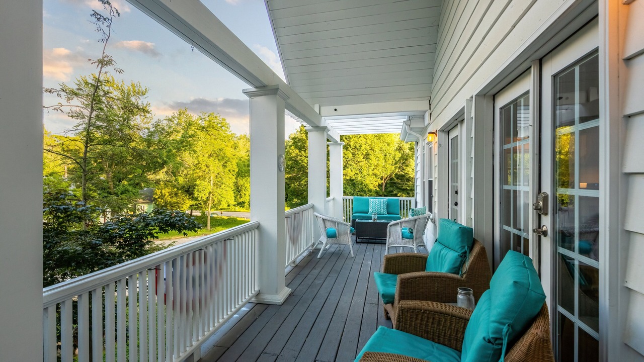 Photo of Patio Balcony in Miller Beach