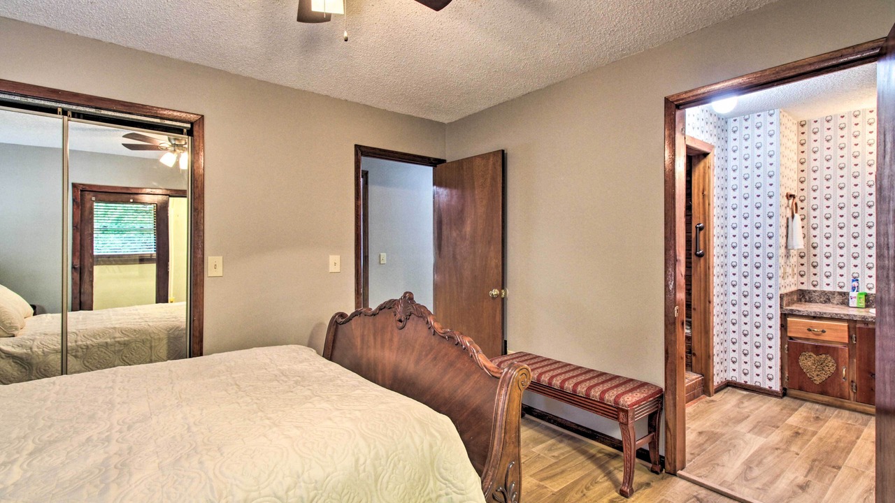 Photo of Bedroom in Weyers Cave