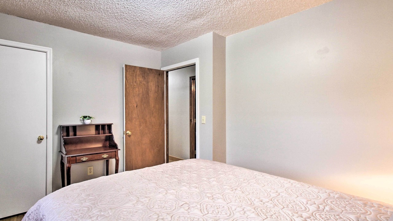 Photo of Bedroom in Weyers Cave