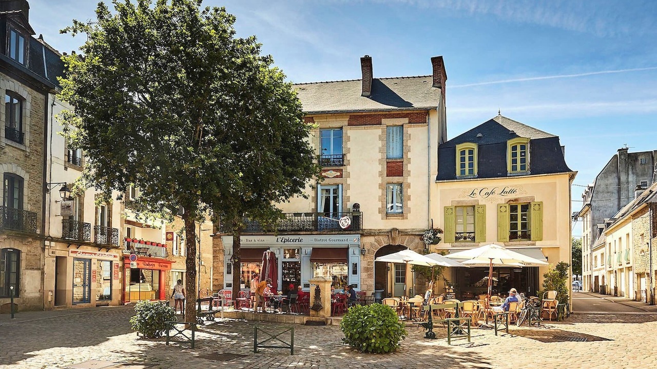 Photo of Others in Auray