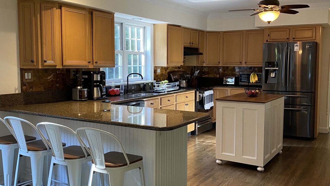Photo of Kitchen in Center Moriches