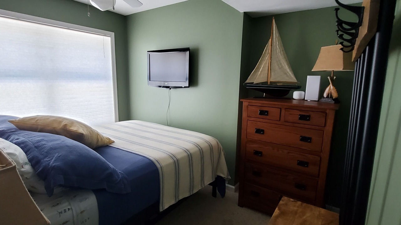 Photo of Bedroom in Alexandria Bay