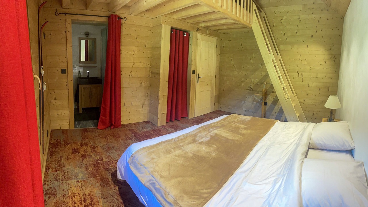 Photo of Bedroom in Bernex