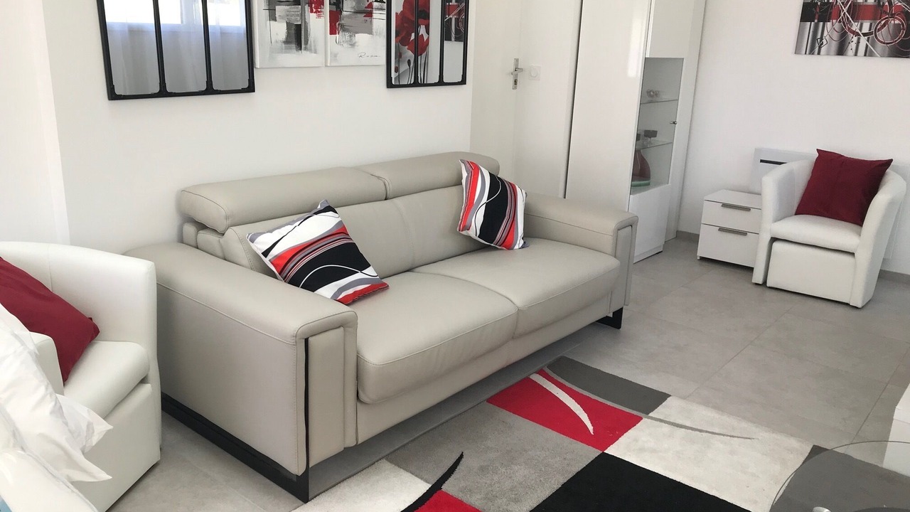 Photo of Livingroom in Saint-Ave