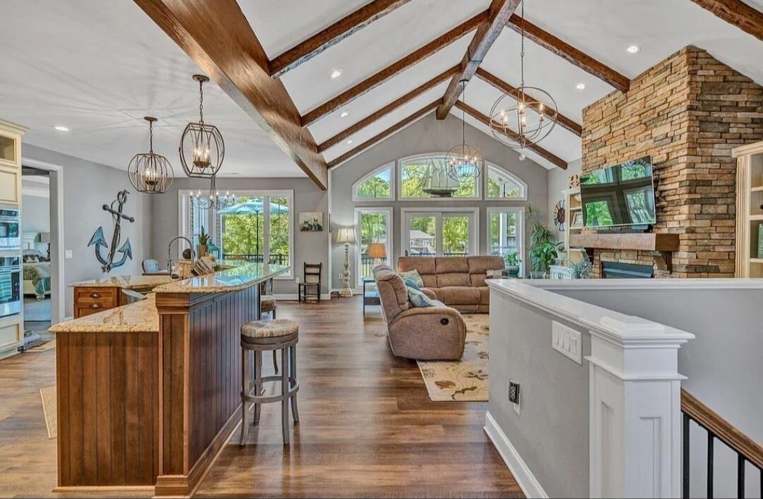 Photo of Livingroom in Westlake Corner