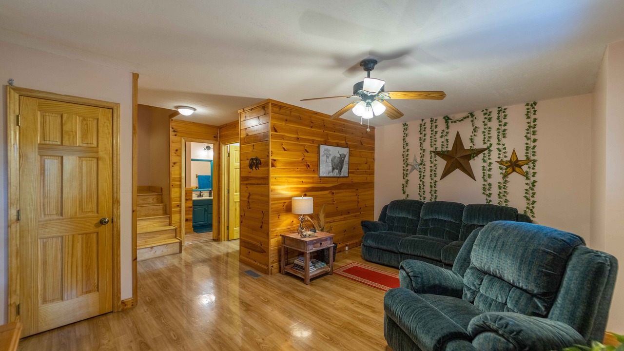 Photo of Livingroom in Piney Creek