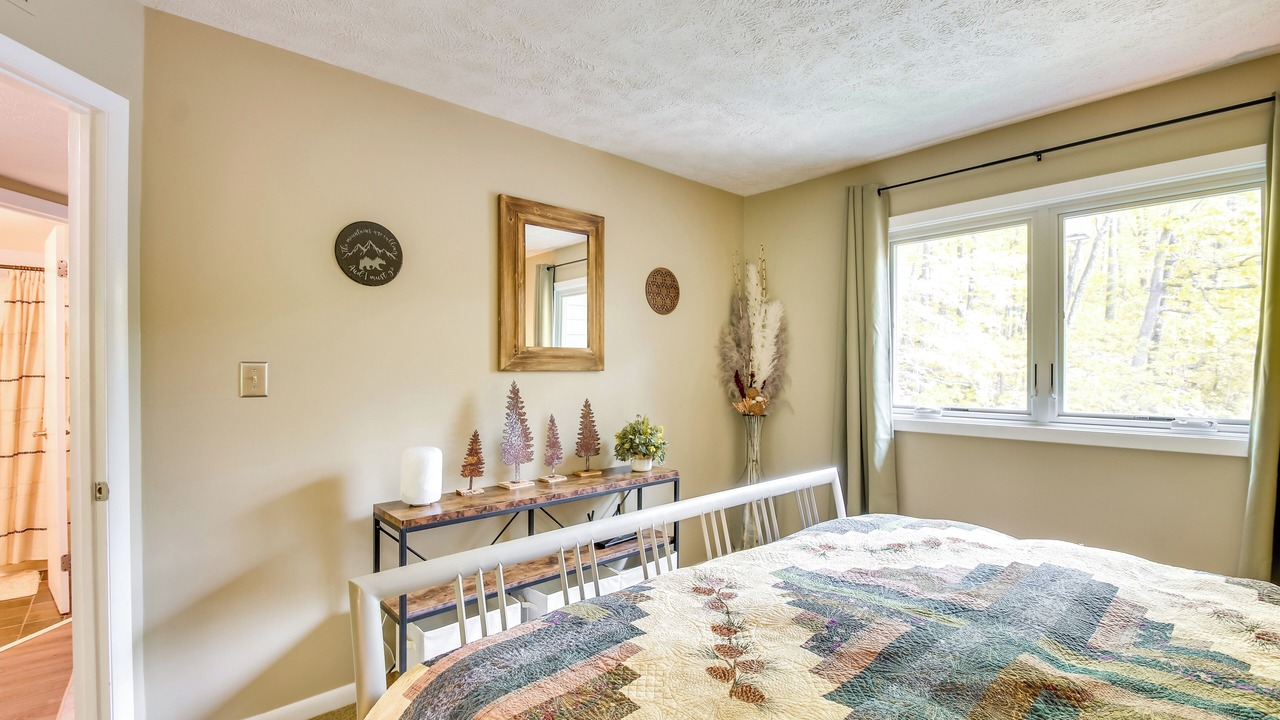 Photo of Bedroom in Wintergreen