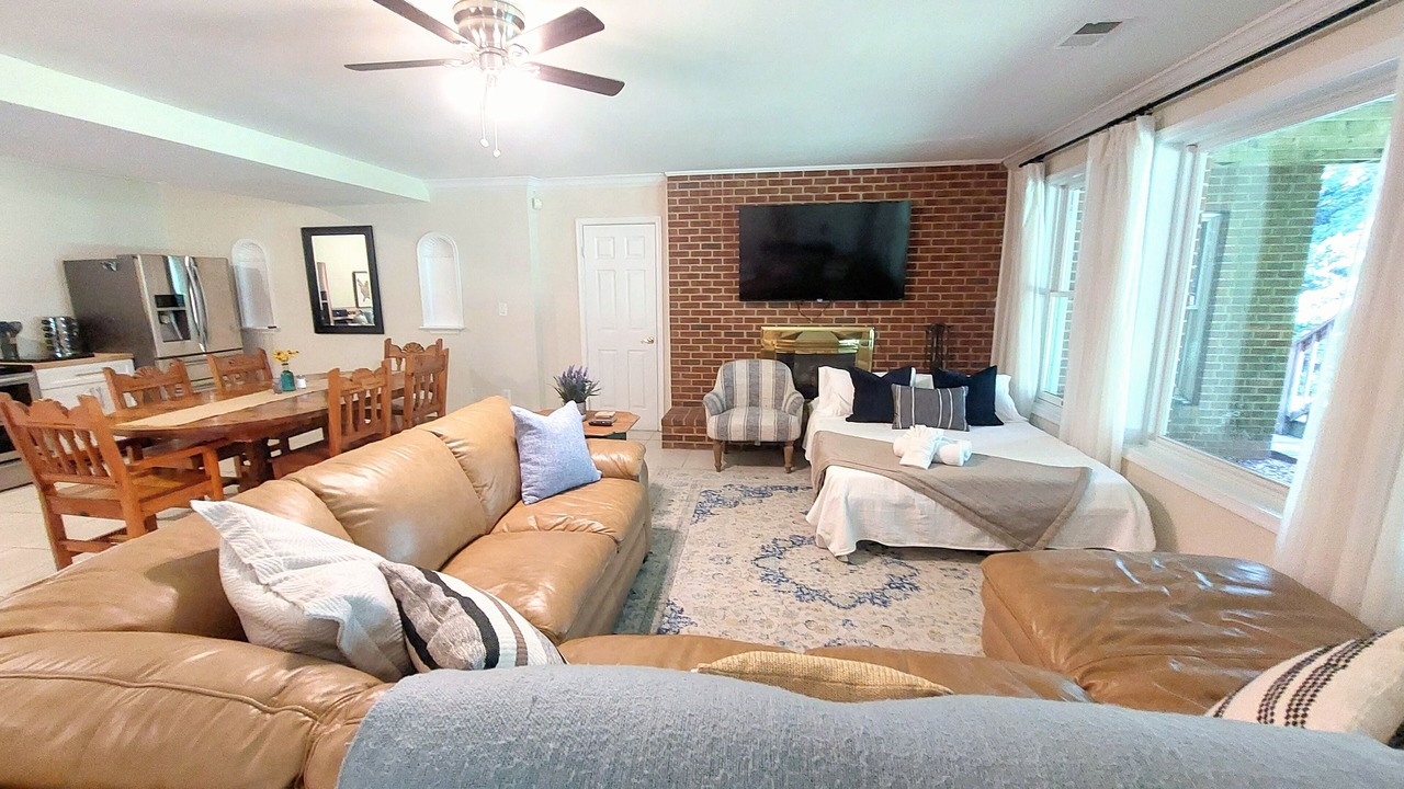 Photo of Livingroom in Springfield