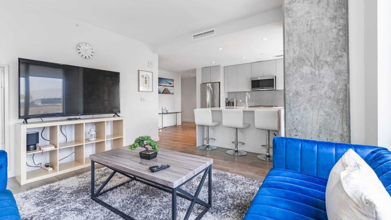 Photo of Livingroom in Fenway–Kenmore