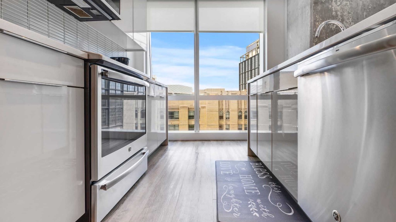 Photo of Kitchen in Fenway–Kenmore
