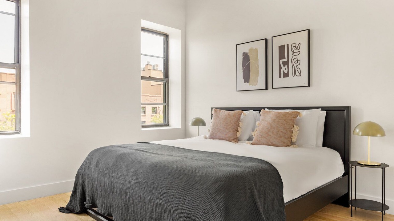 Photo of Bedroom in Carroll Gardens