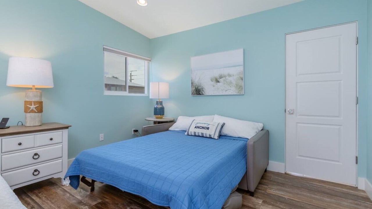 Photo of Bedroom in Cocoa Beach