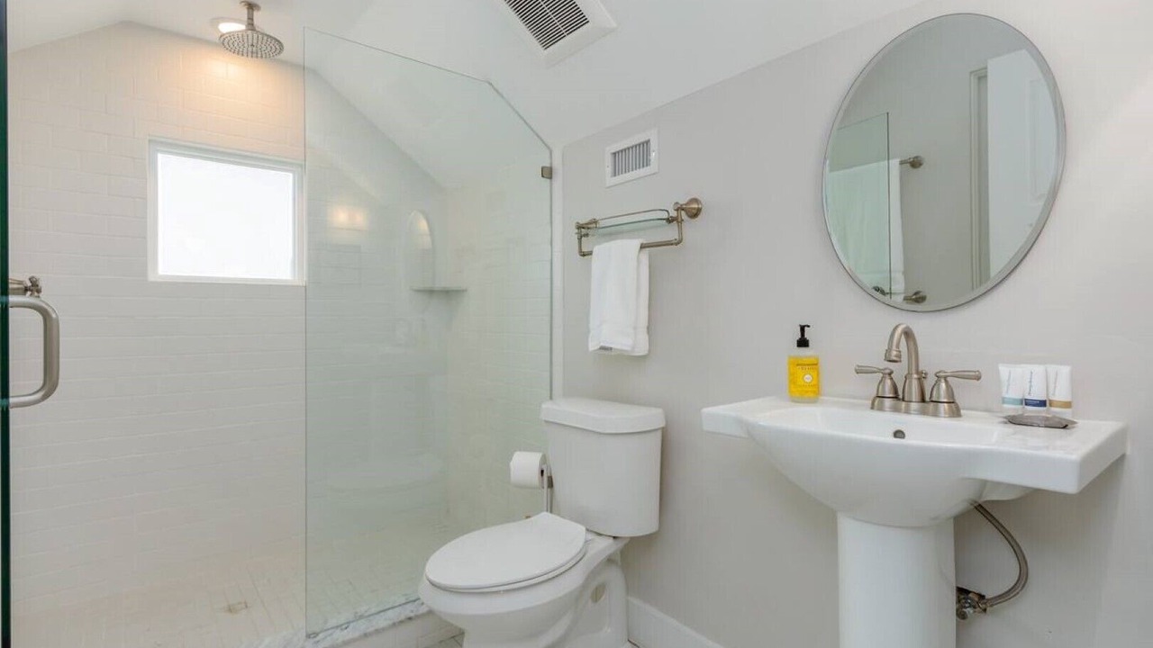 Photo of Bathroom in Cocoa Beach