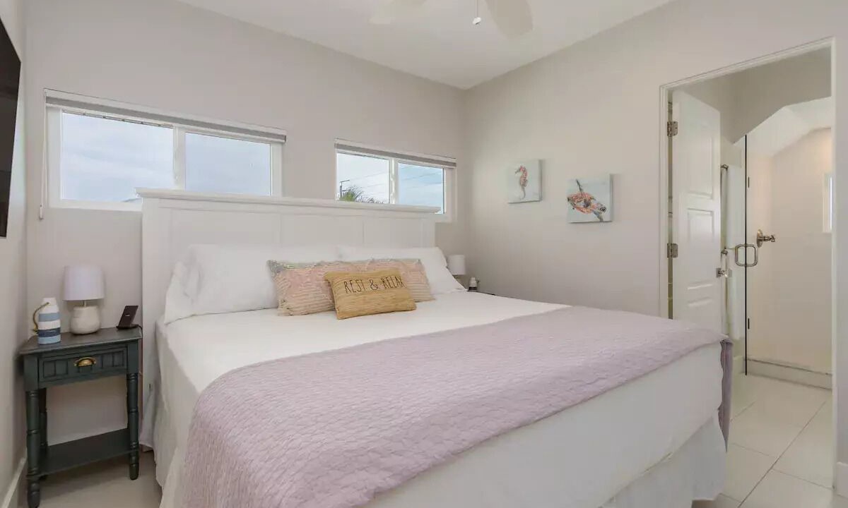 Photo of Bedroom in Cocoa Beach