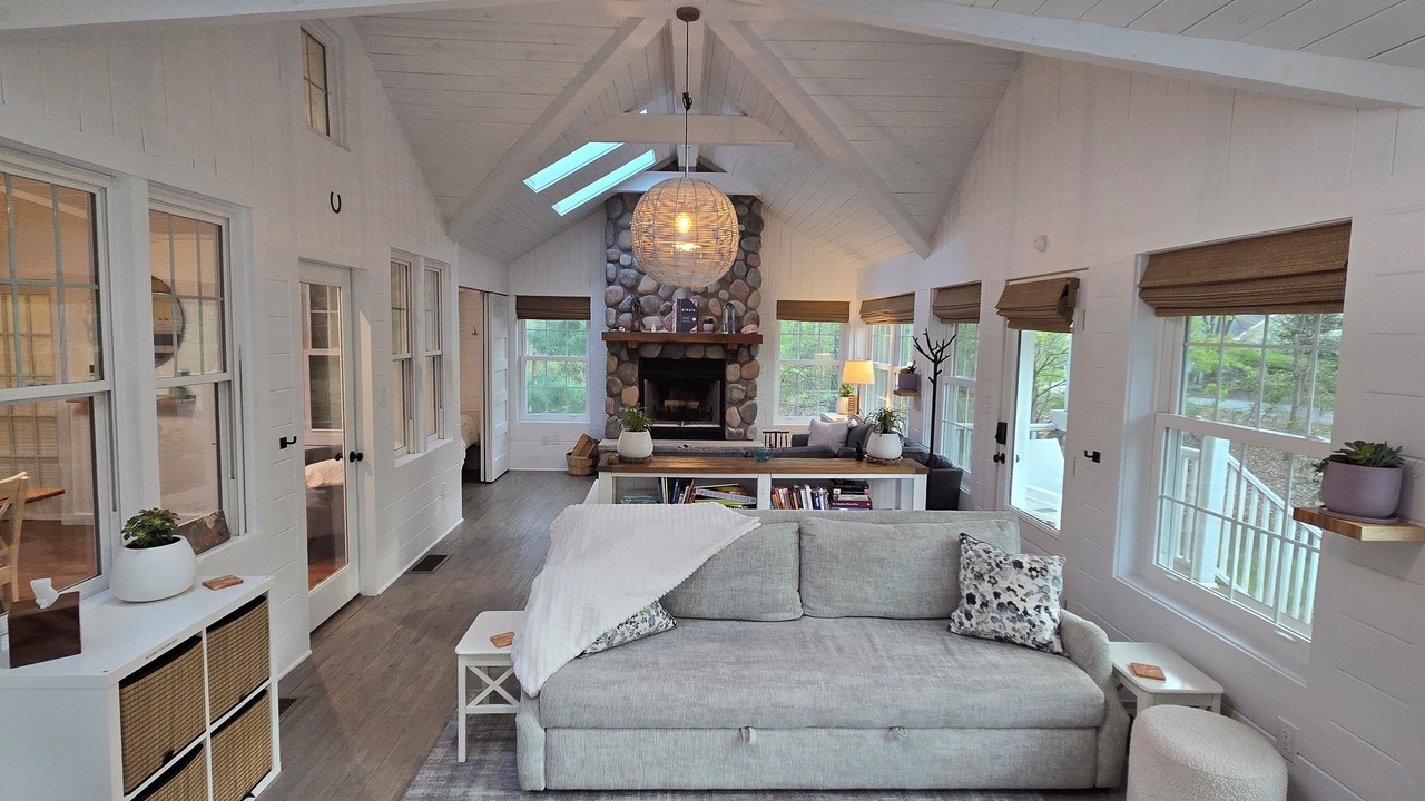 Photo of Livingroom in Michiana