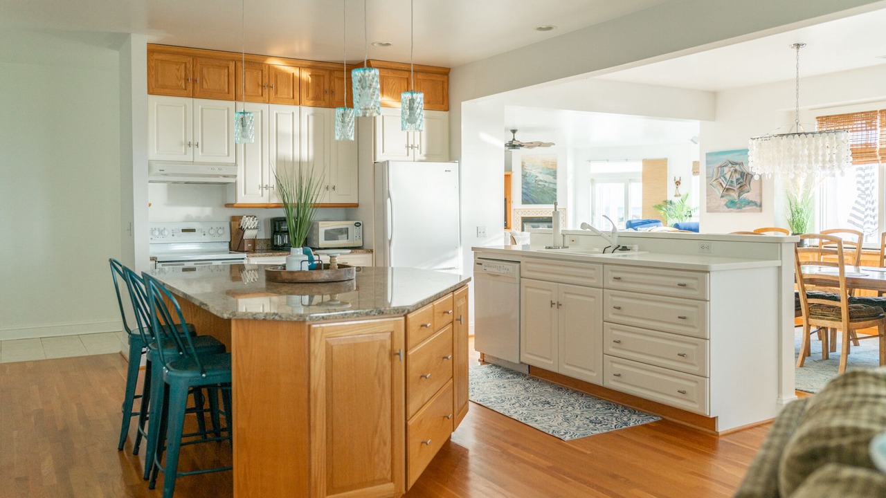 Photo of Kitchen in Davis Wharf
