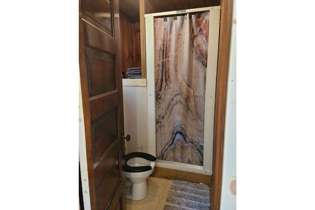 Photo of Bathroom in Manistique