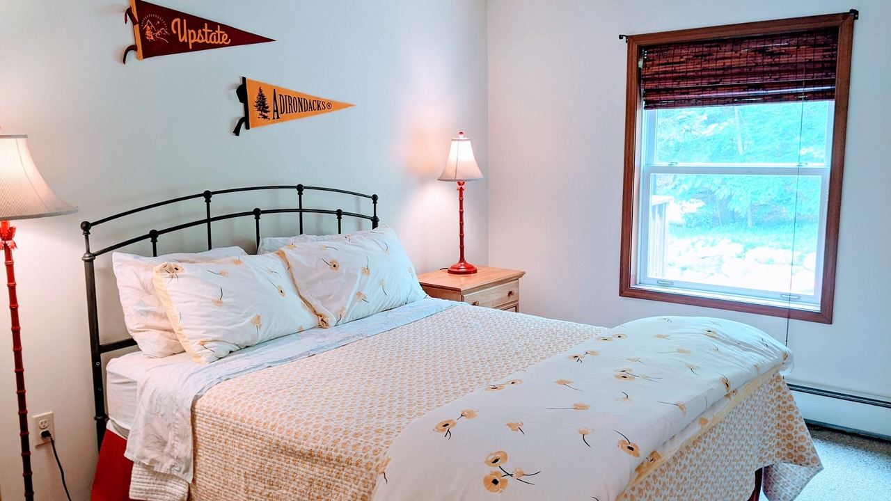 Photo of Bedroom in North Creek