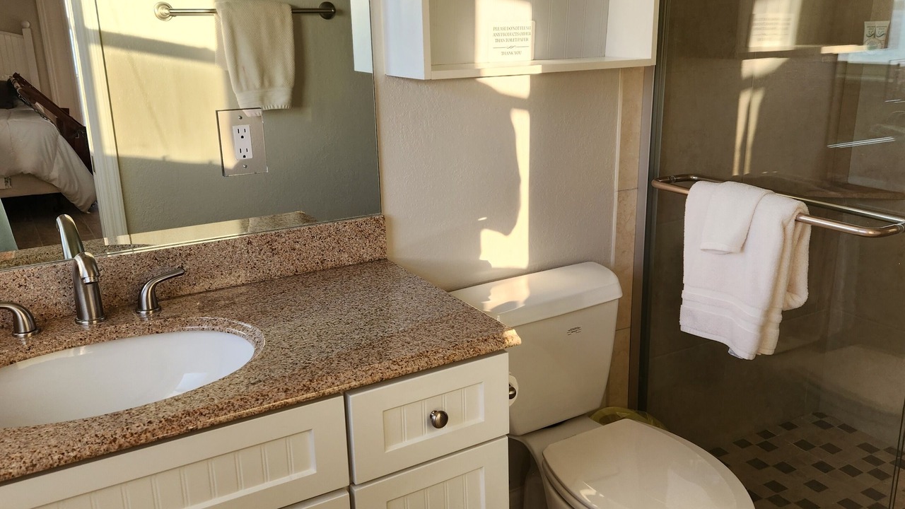 Photo of Bathroom in Bokeelia