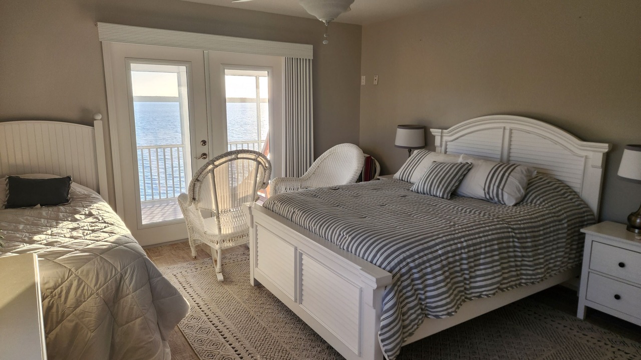 Photo of Bedroom in Bokeelia