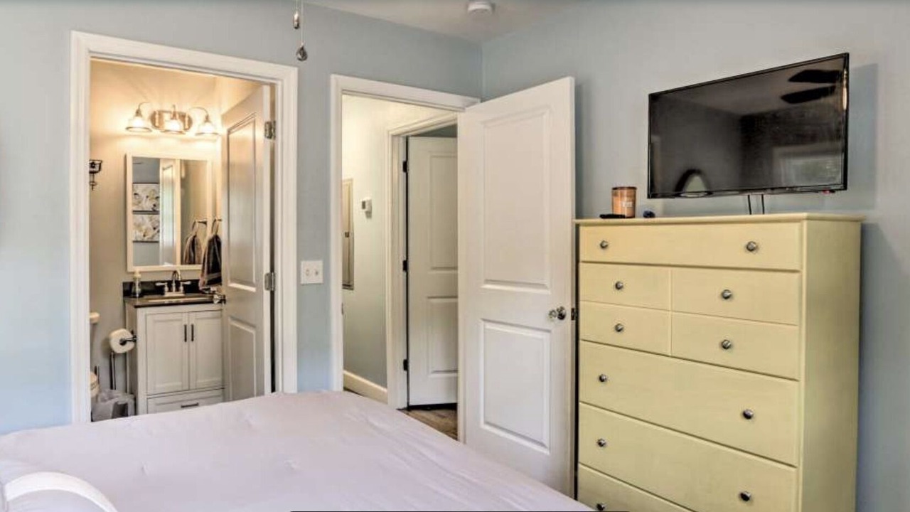 Photo of Bedroom in Tallahassee