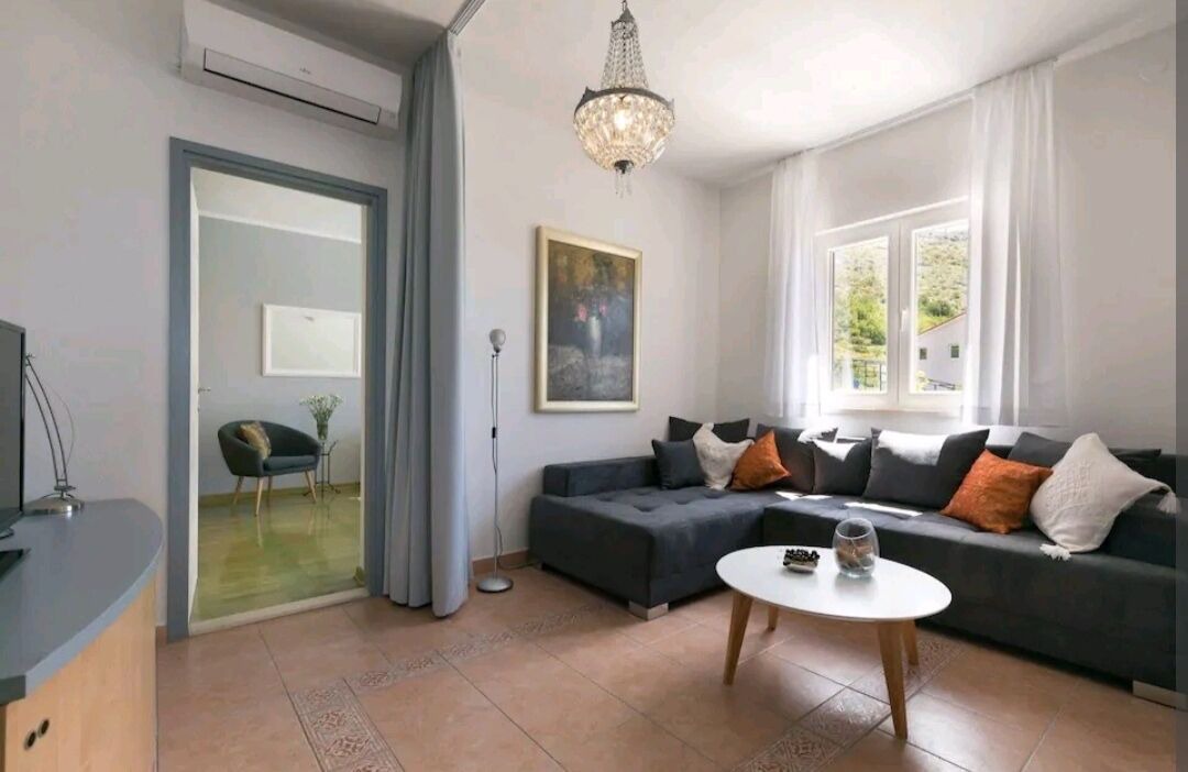Photo of Livingroom in Srinjine
