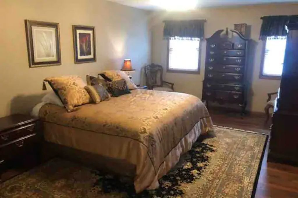 Photo of Bedroom in Granger