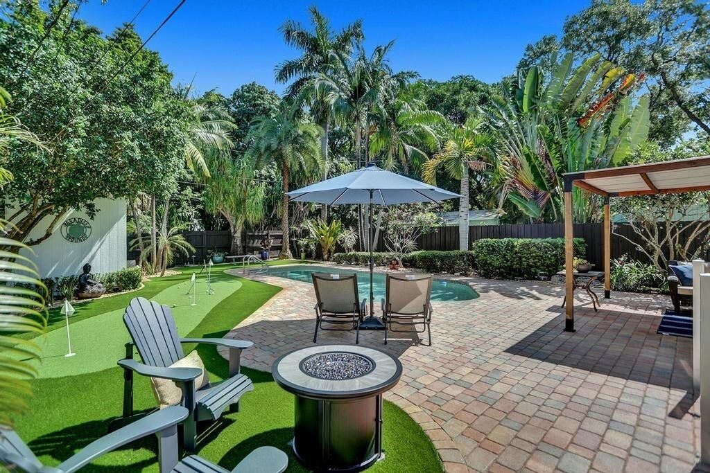 Photo of Patio Balcony in Croissant Park