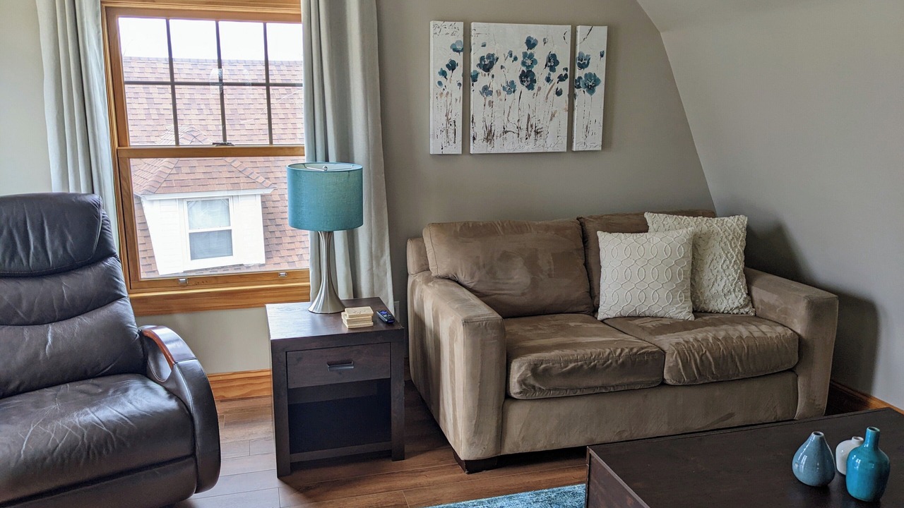 Photo of Livingroom in St. Elizabeth's