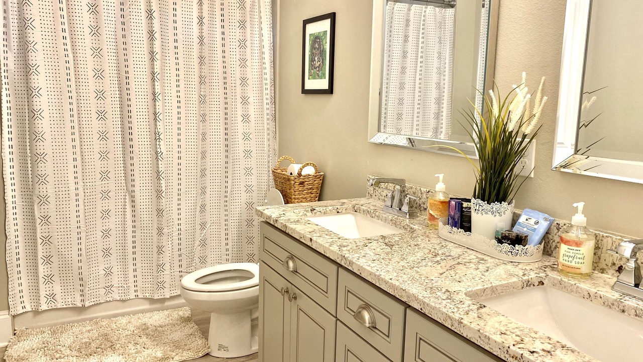 Photo of Bathroom in Old Town