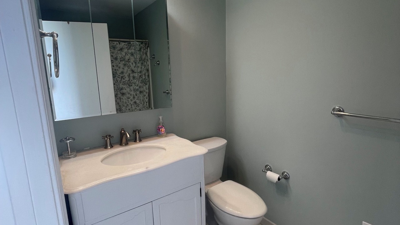 Photo of Bathroom in A-Zone