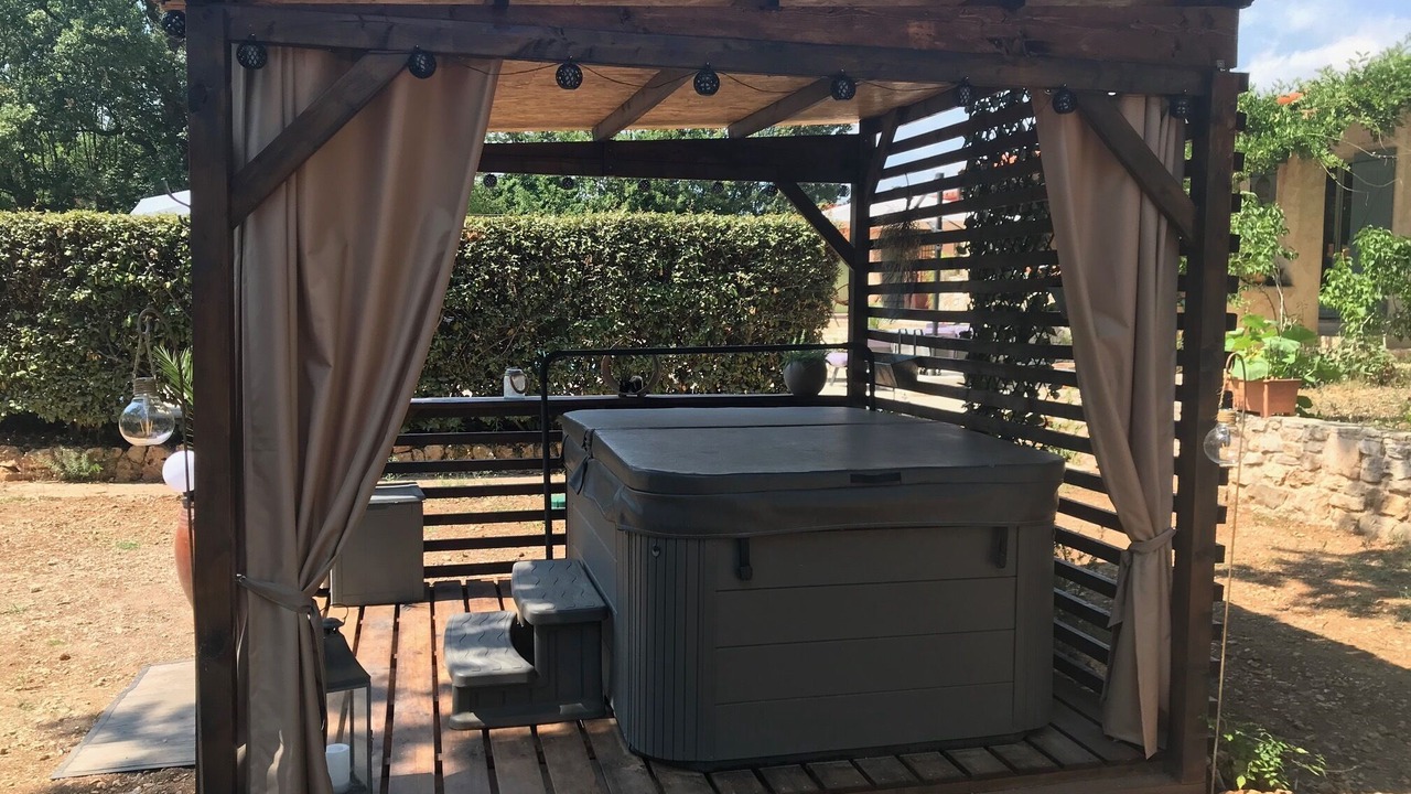 Photo of Patio Balcony in Saint-Paul-en-Foret