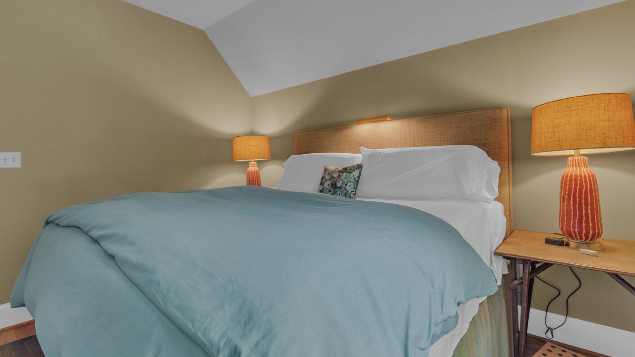 Photo of Bedroom in Irvington