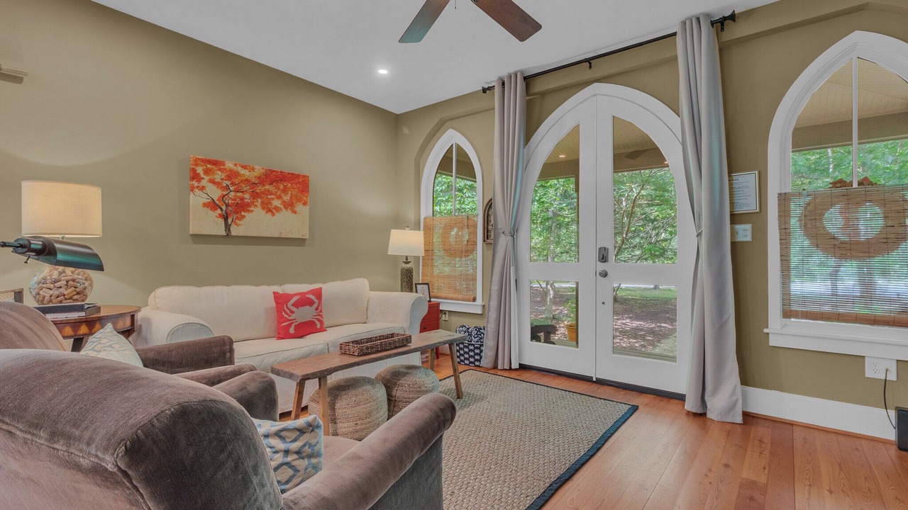 Photo of Livingroom in Irvington