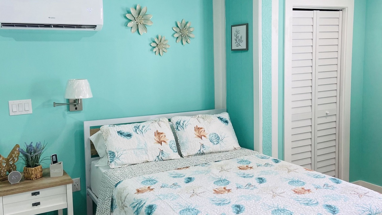 Photo of Bedroom in Egypt Lake-Leto