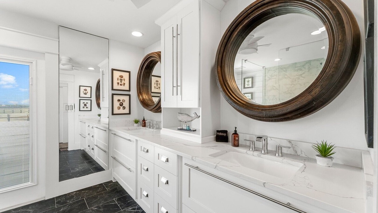 Photo of Bathroom in Gwaltney Estate