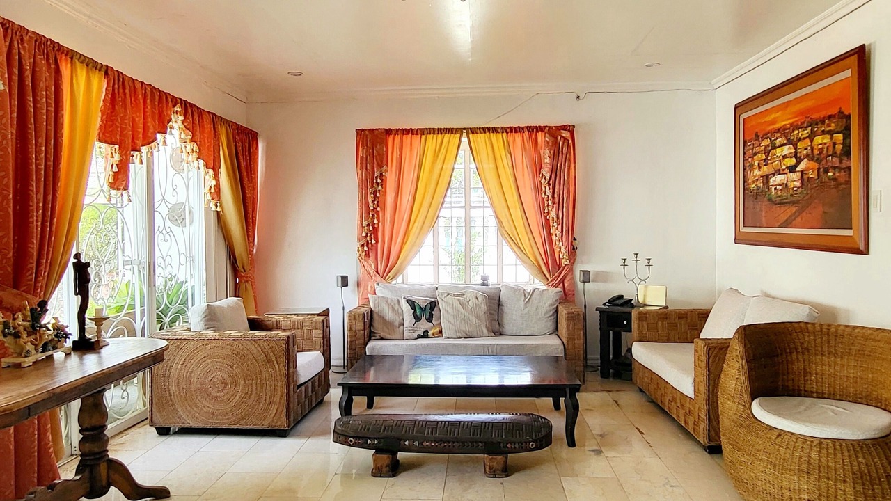 Photo of Livingroom in Las Pinas