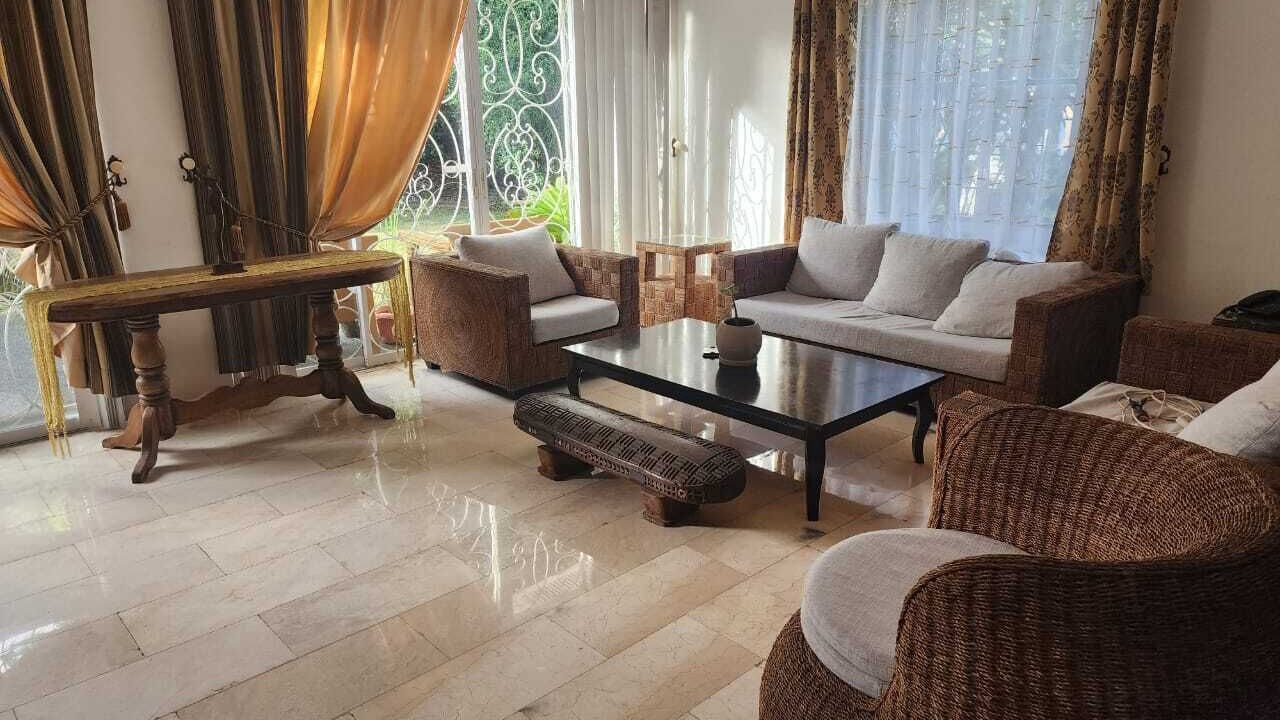 Photo of Livingroom in Las Pinas