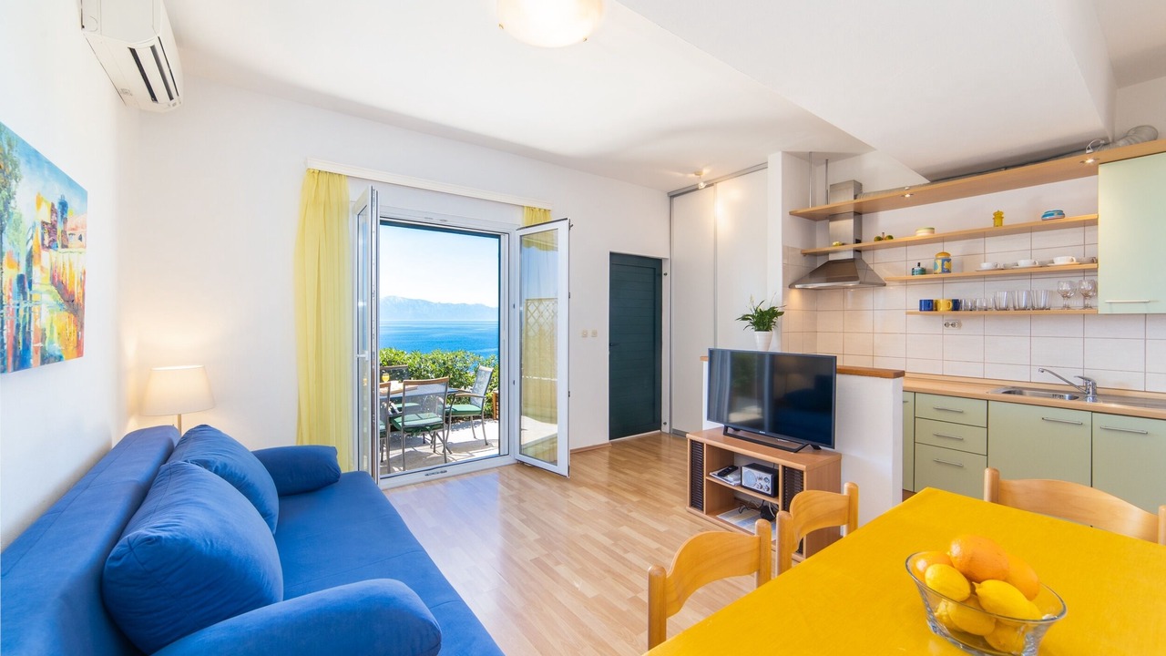 Photo of Livingroom in Brist
