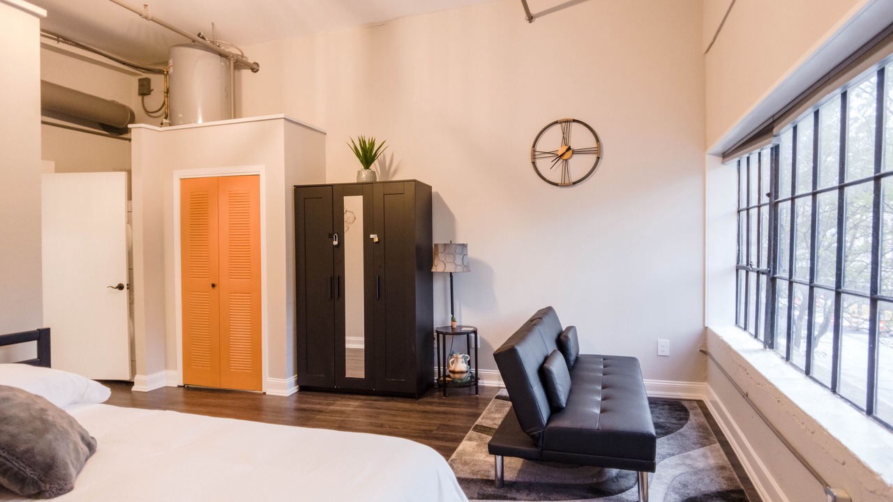 Photo of Bedroom in Downtown Lafayette Historic District
