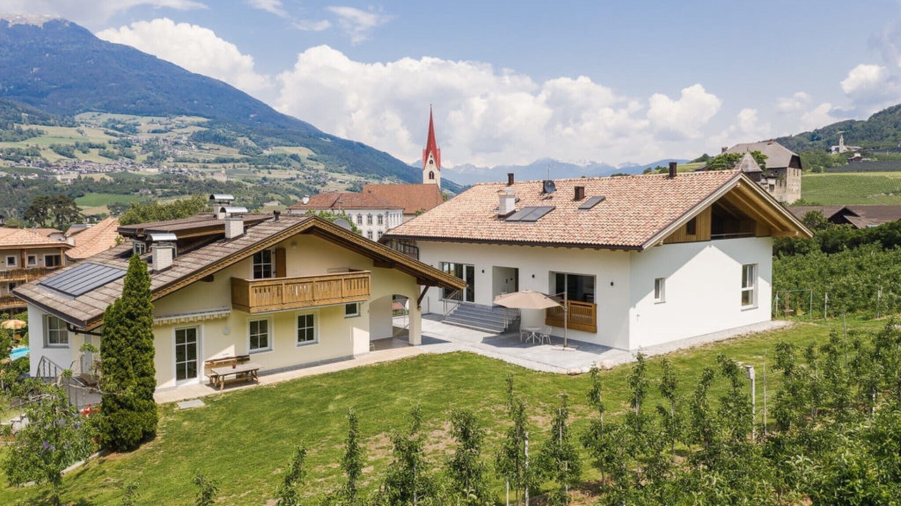 Photo of Outdoor in Albions
