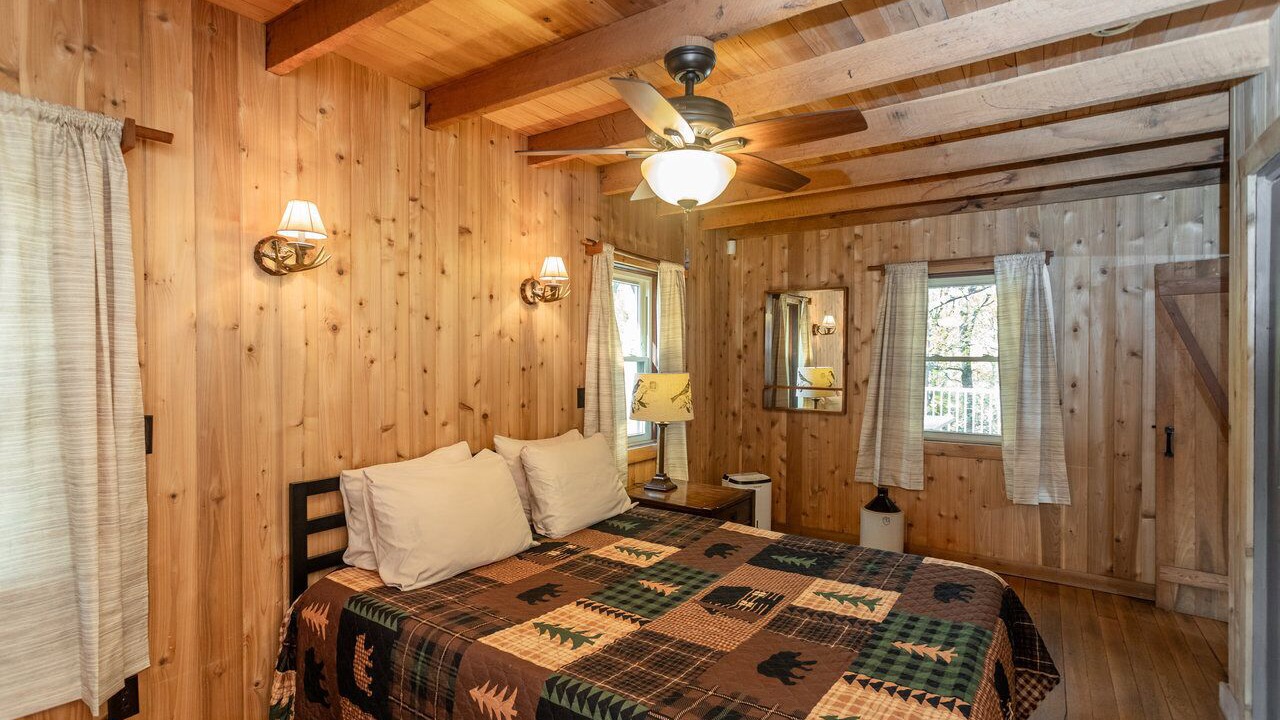 Photo of Bedroom in Rawley Springs