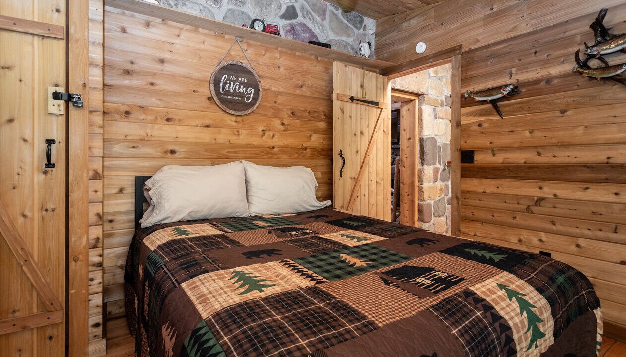Photo of Bedroom in Rawley Springs