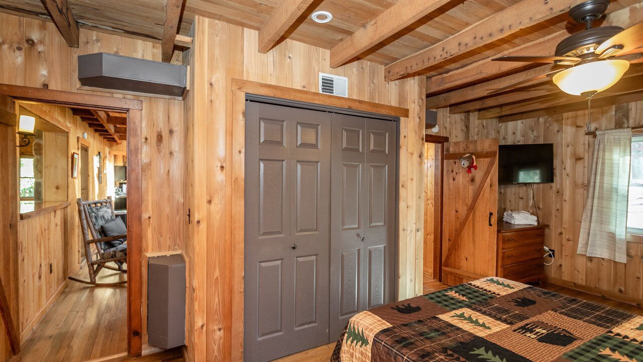 Photo of Bedroom in Rawley Springs