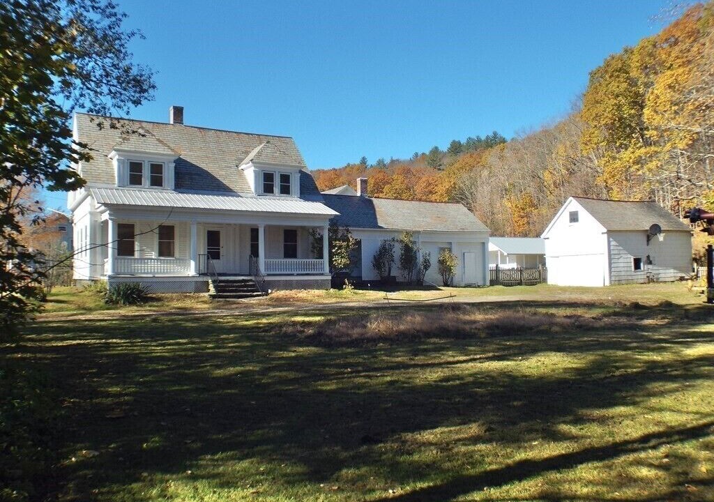 Photo of Others in Charlemont