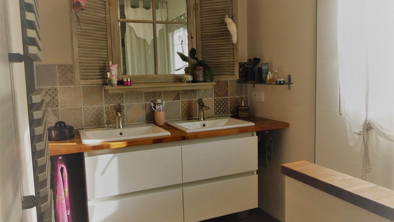 Photo of Bathroom in Auray