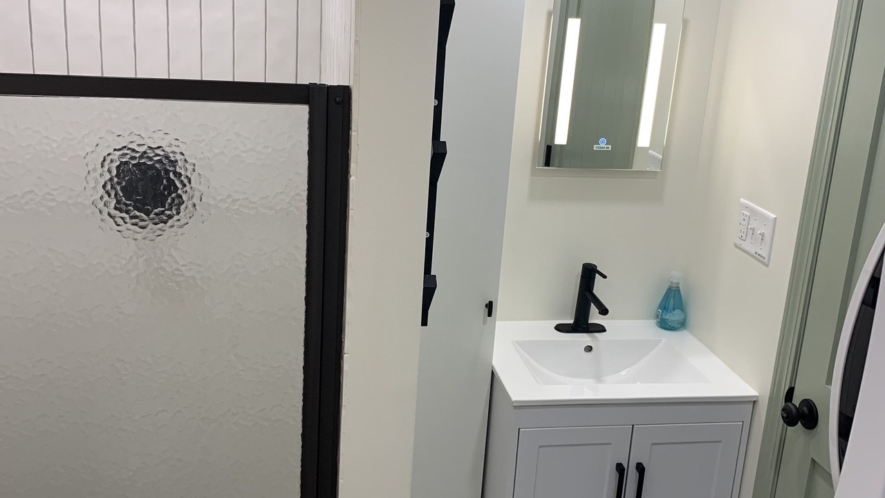 Photo of Bathroom in Muncie