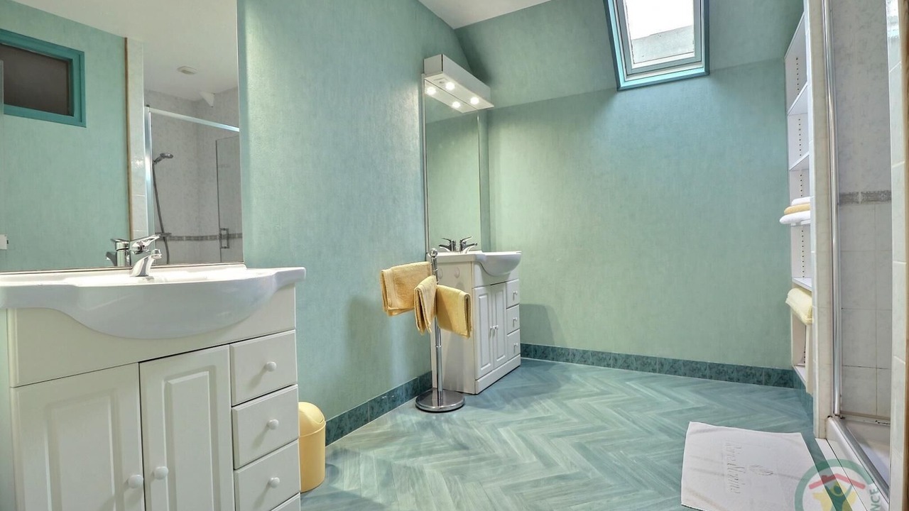 Photo of Bathroom in La Fresnais